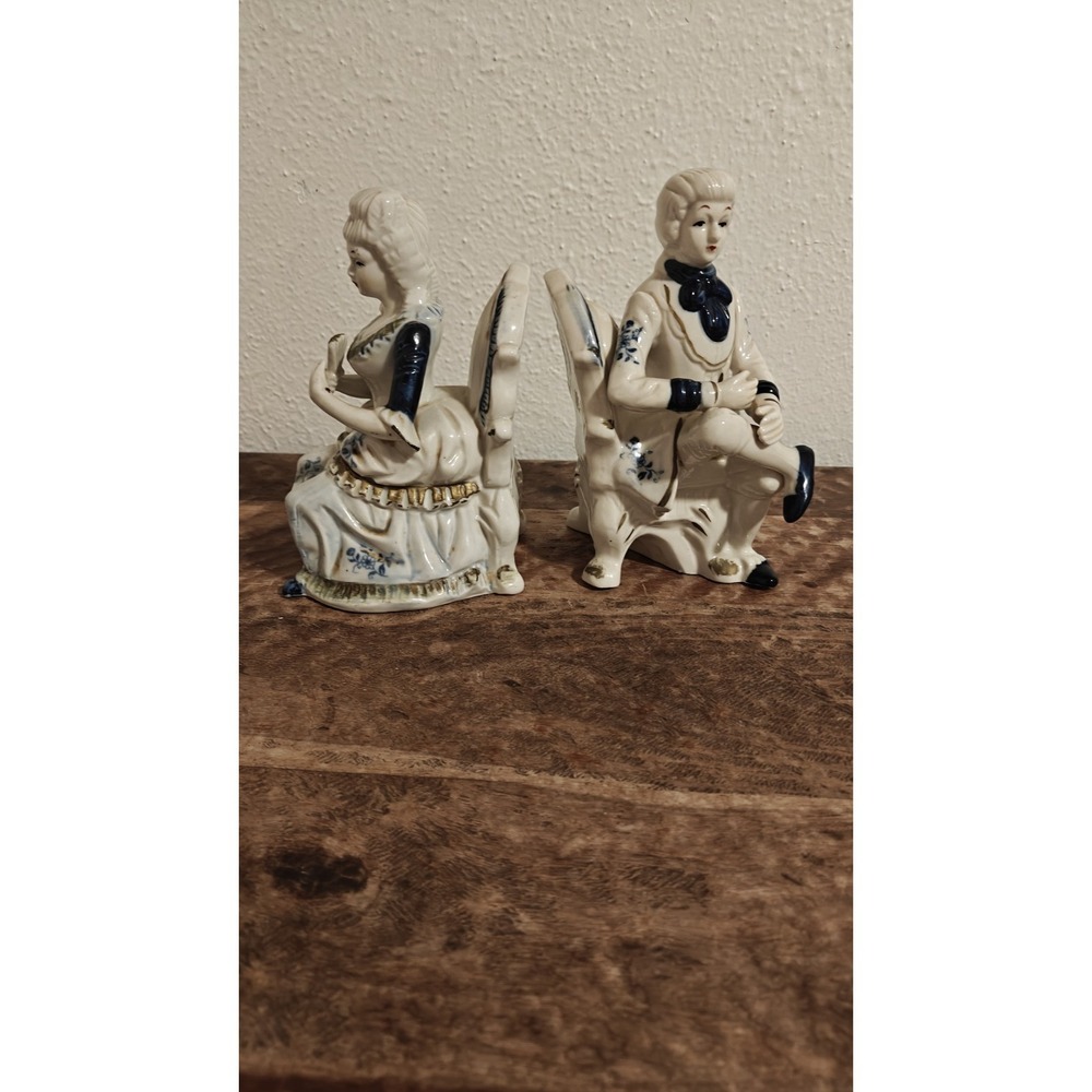 Vintage Colonial Blue & White Porcelain Gent & Lady Book Ends